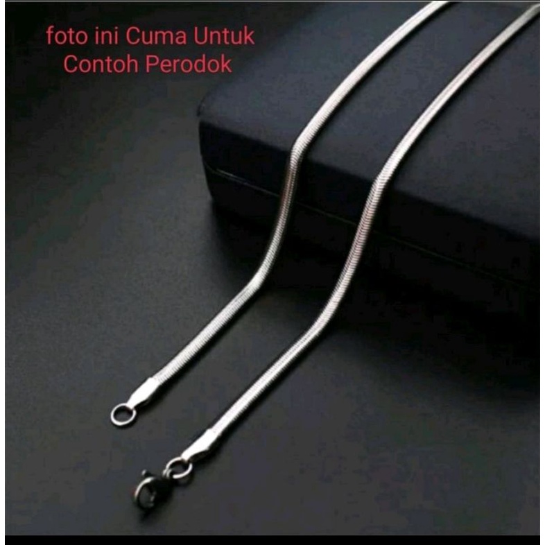 kalung titanium silver Mode Gepeng stainless  Pria Wanita