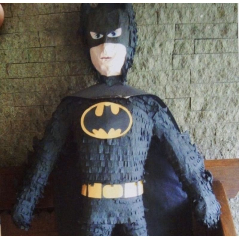 

Pinata Batman 3D/Pinata superhero/Pinata custom ultah/Pinata ready