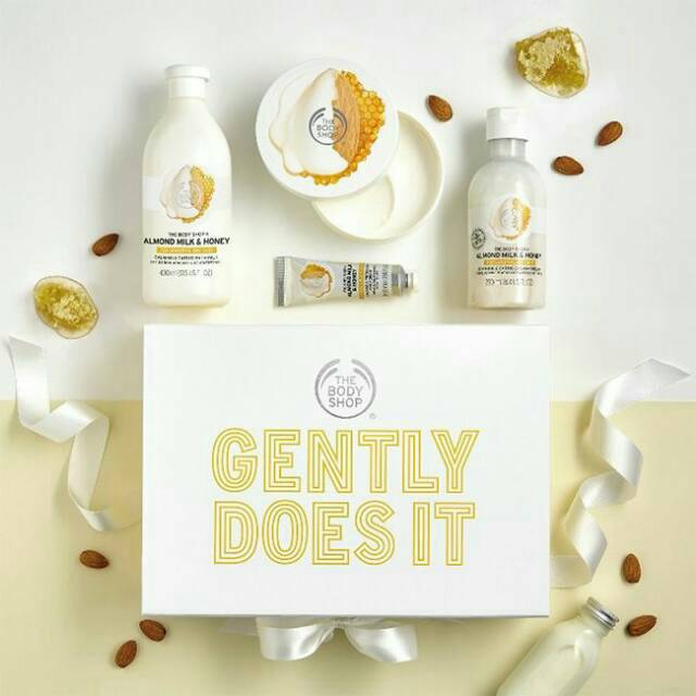 Gift Set Package Box Almond Milk Honey Parsel Hadiah Natal Kado The Body Shop Olive Green Tea Paket
