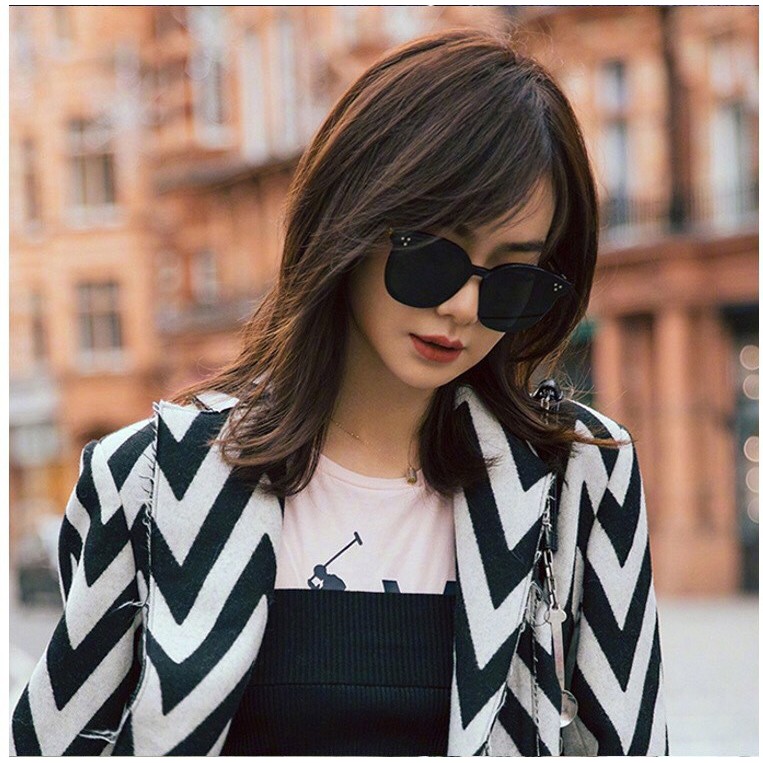 Kacamata kotak persegi gaya Korea wanita / pria UV400 - Black