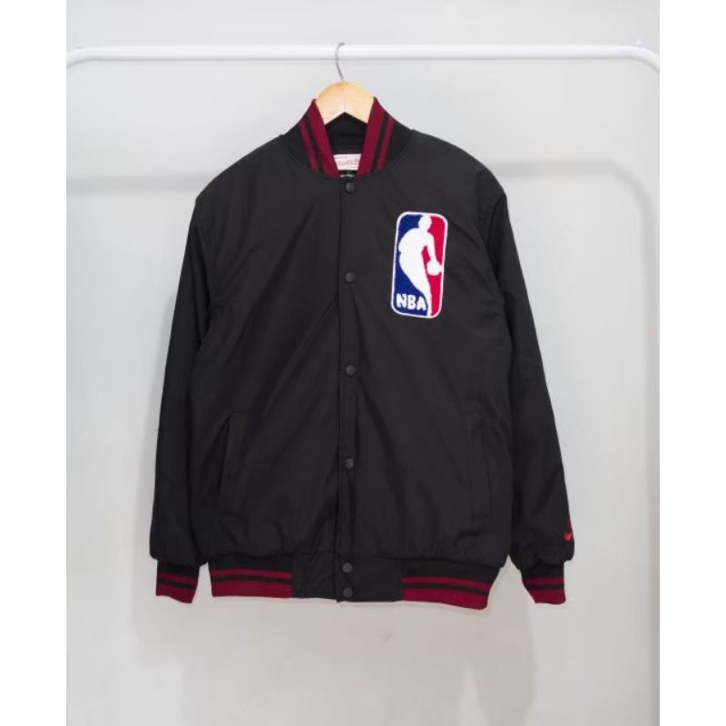 Jaket bomber Varsity NBA