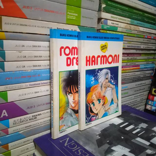 KOMIK SERIAL CANTIK HARMONI & ROMANTIC DREAM