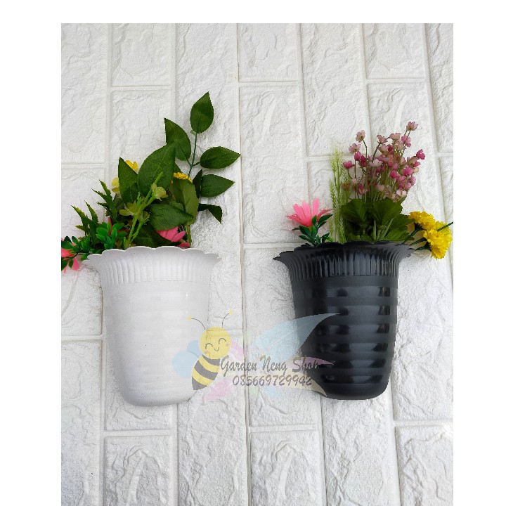  POT  DINDING  NEW TAWON  15 HITAM PUTIH GARDEN OF LOVE POT  