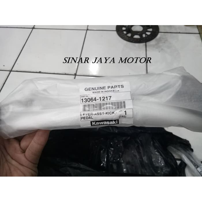 Kick starter / Selahan WU D-50 Ninja R Ori / Original Kawasaki Chrome / Crum