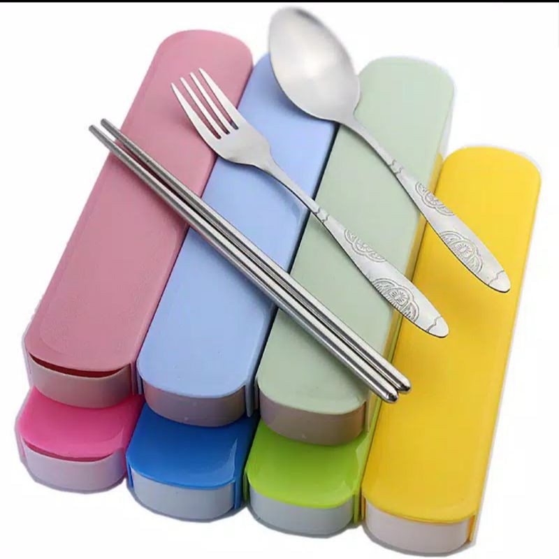SET ALAT MAKAN praktis  piknik/bekal/sendok garpu sumpit