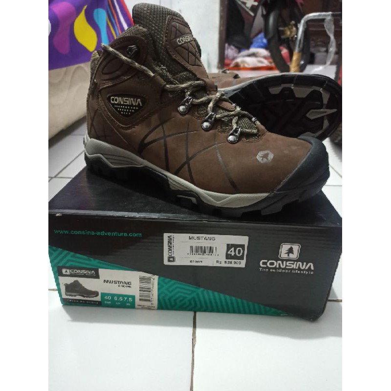 Sepatu Consina Mustang