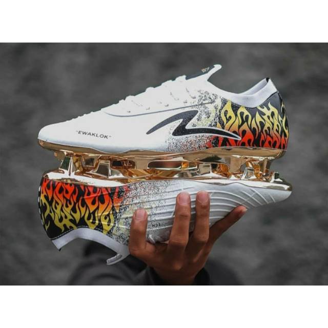 SEPATU BOLA SPECS ACCELERATOR LIGHTSPEED II FG KLOK SE
