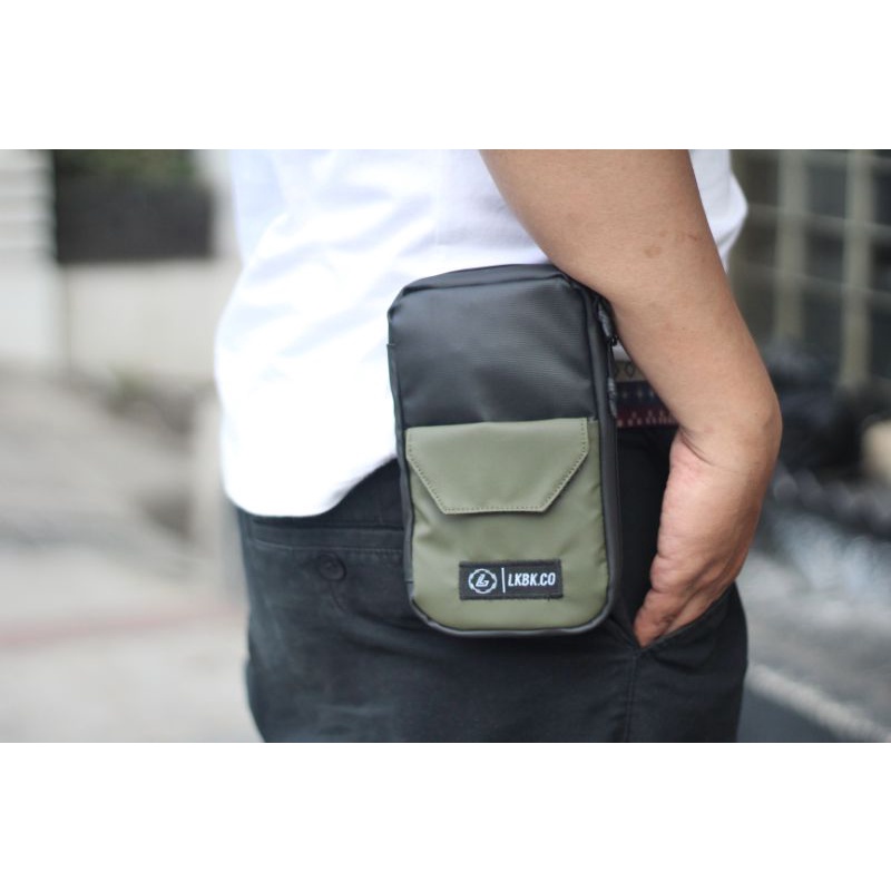 LOOKBACK SCOOBY TAS SELEMPANG - SLING PHONE MINI - LEHER GANTUNG - HANGING WALLET KARTU HP ORIGINAL MURAH KEREN