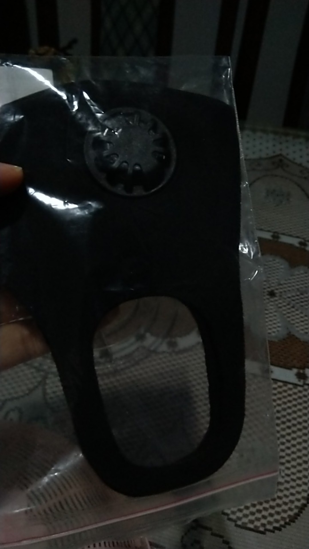 Masker Polyuerthane Dengan Filter Penyaring Udara