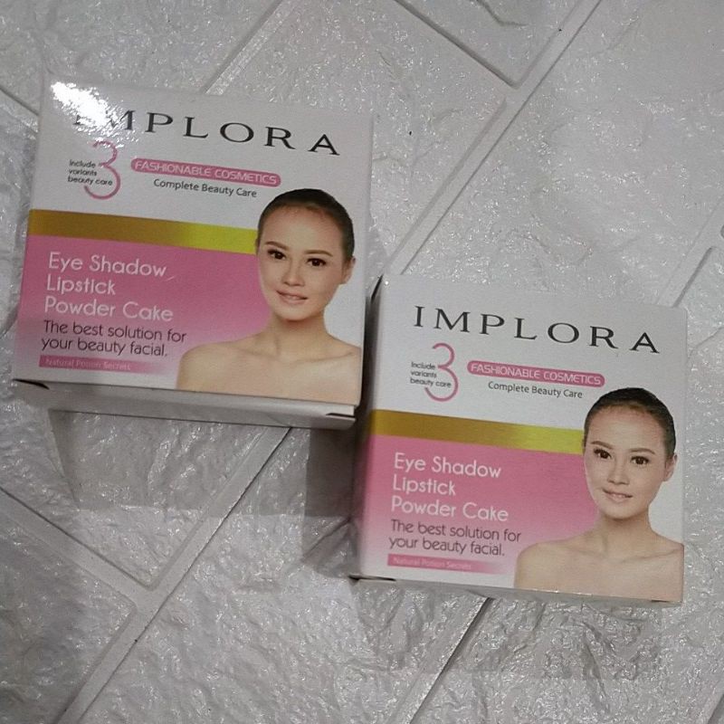 Bedak implora/bedak 3in1/kosmetik/kecantikan
