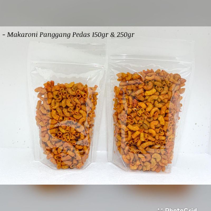 

Makaroni Panggang Pedas 150gr & 250gr | CEMILAN MEDAN