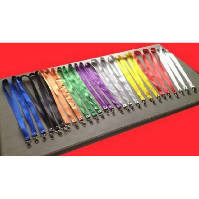 Tali id card (Rp 2500-Rp 3000)