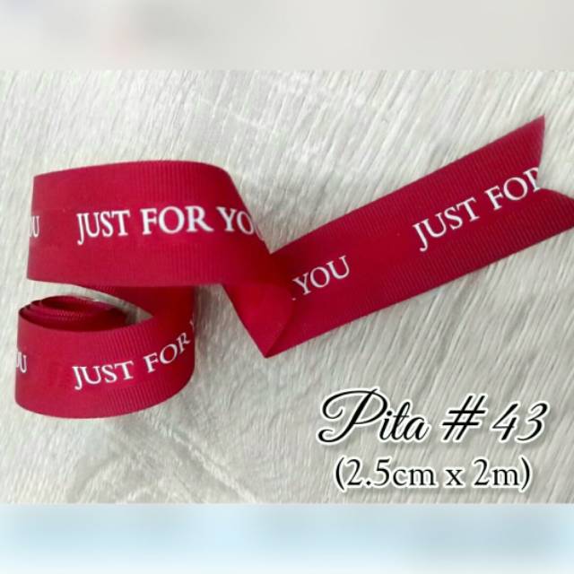 

Pita 2.5 Box Kue Just For You