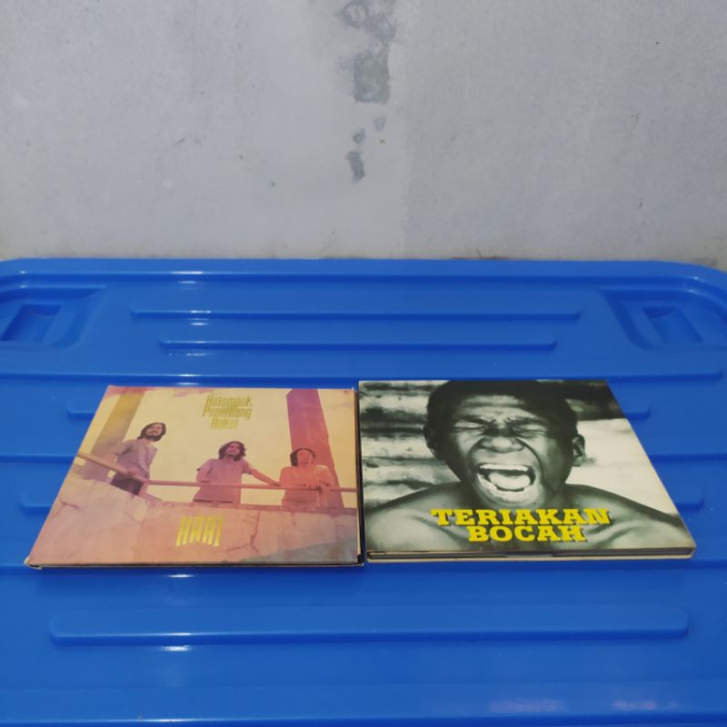 sepaket cd kelompok penerbang roket teriakan bocah dan haai