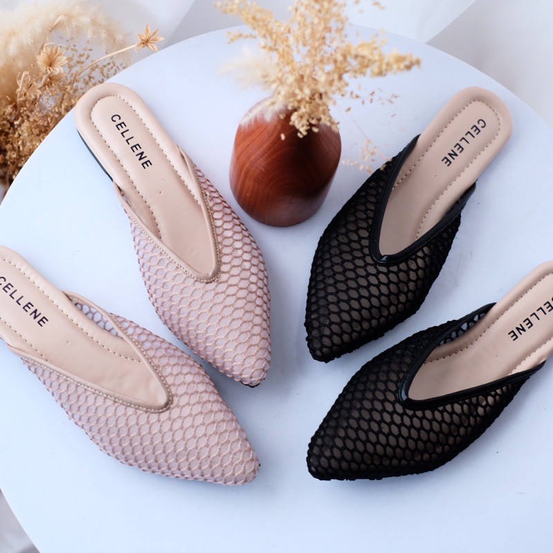 Cellene • Zarrae Flat Shoes