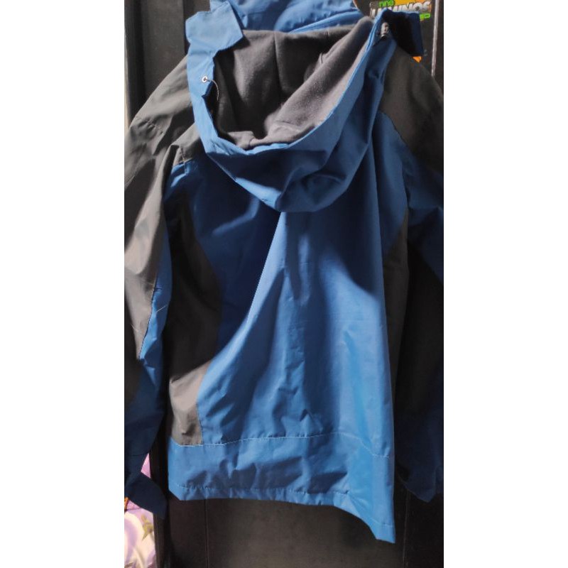 Jaket Outdoor The North Face Men TNF Waterproof - Blue