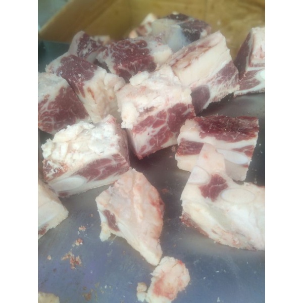 

IGA DADA DEPAN SAPI MUDA KEMASAN 500GR/BRISKETBONE