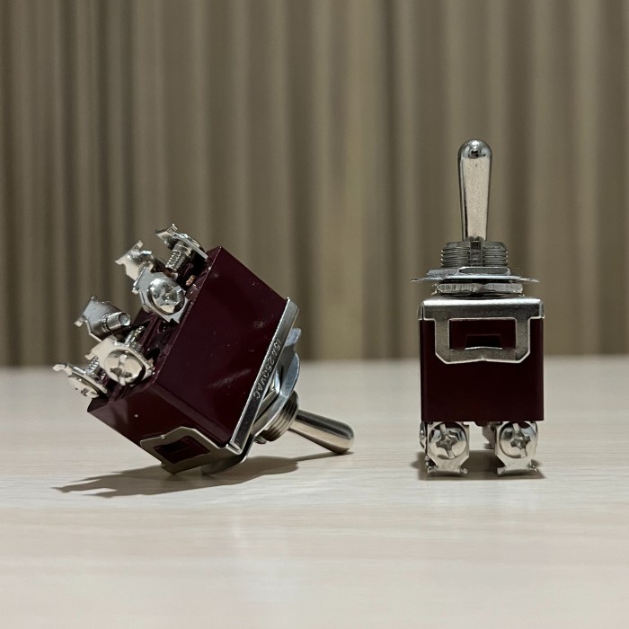 SWITCH TOGGLE SAKLAR TOGLE TOGEL 6 PIN ON ON 15A 250V 20A 125V KN3C-202