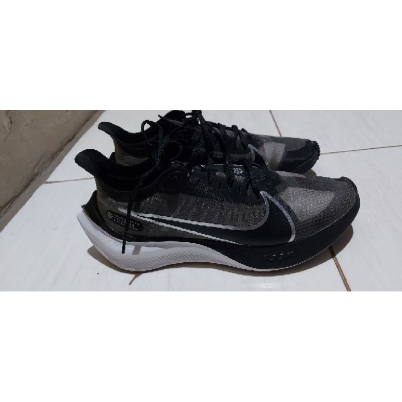Nike Zoom Gravity