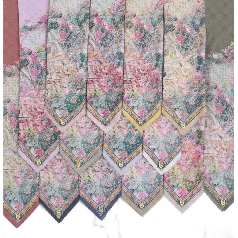 BUTTONSCARVES SEVILLA SERIES