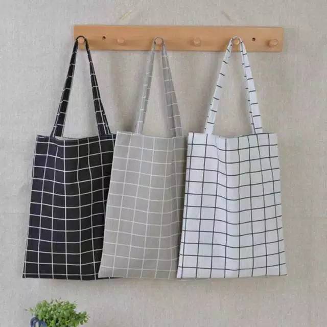 (COD)TOTEBAG KPOP/Kotak Kotak