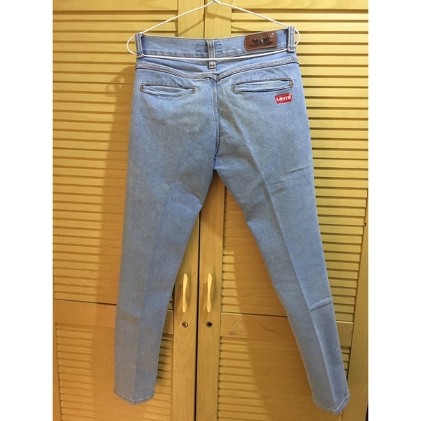 Levis celana jeans wanita preloved