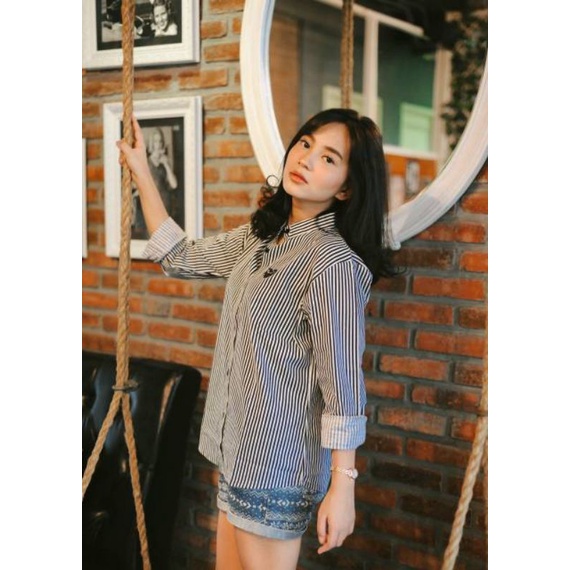 kemeja CDG play salur