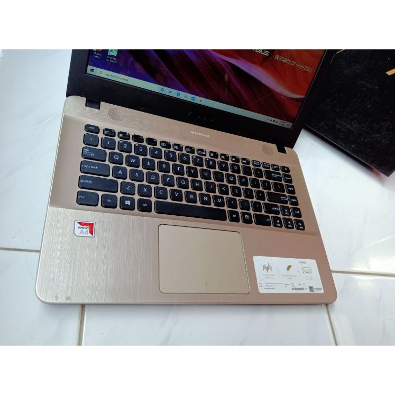 Laptop Asus X441B AMD A4-9125 Ram 4gb Hdd 1tb(second)