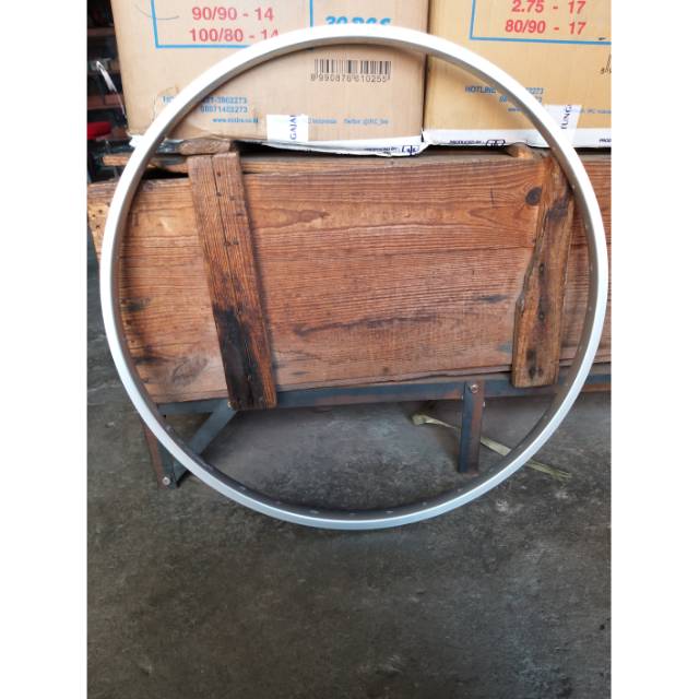 Velg 26 x 1 3/8 Araya Lubang 36 / Peleng Almini 26 sera Araya / Peleng 26 sera Araya