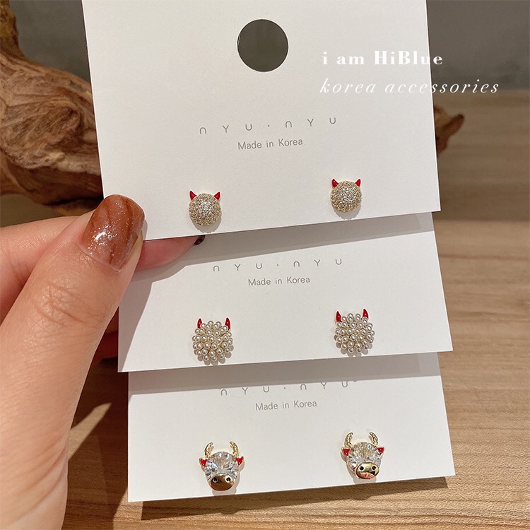 Versi Korea Dari Fashion Baru Manis Kartun Anting Berlian Mikro Segar