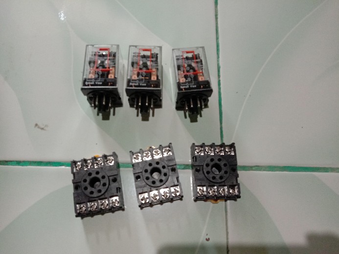 Dijual Relay Omron Omr 8kaki 8 Kaki 8pin 8 Pin / Socket Bulat Ac 220v 220 V