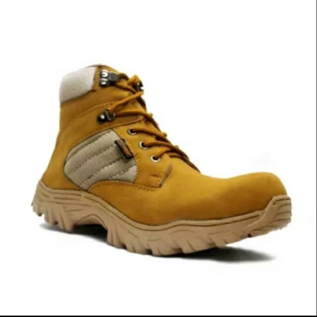 Sepatu safety boots d island 03