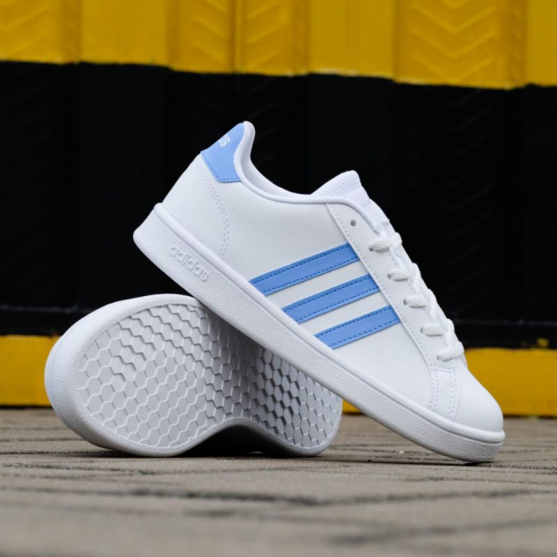 Adidas Grand Court &quot;White/Blue Ice&quot;