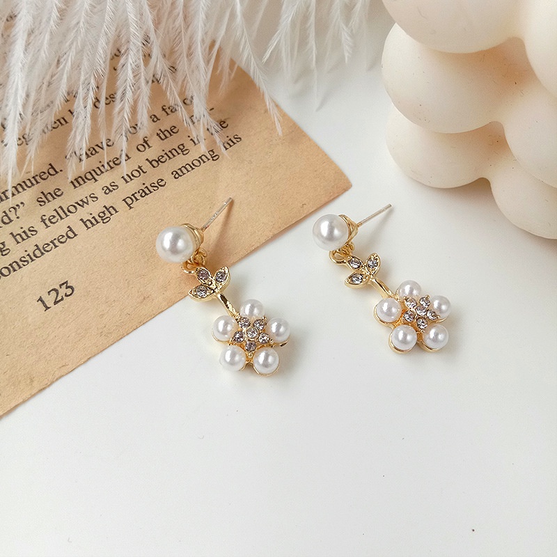 Anting S925 silver needle Bentuk Bunga Daun Aksen Mutiara Gaya Korea