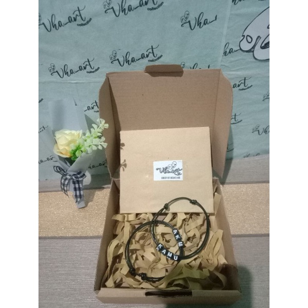 Gelang couple huruf