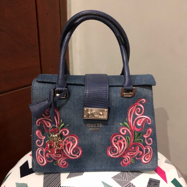 Tas guess original preloved bahan denim