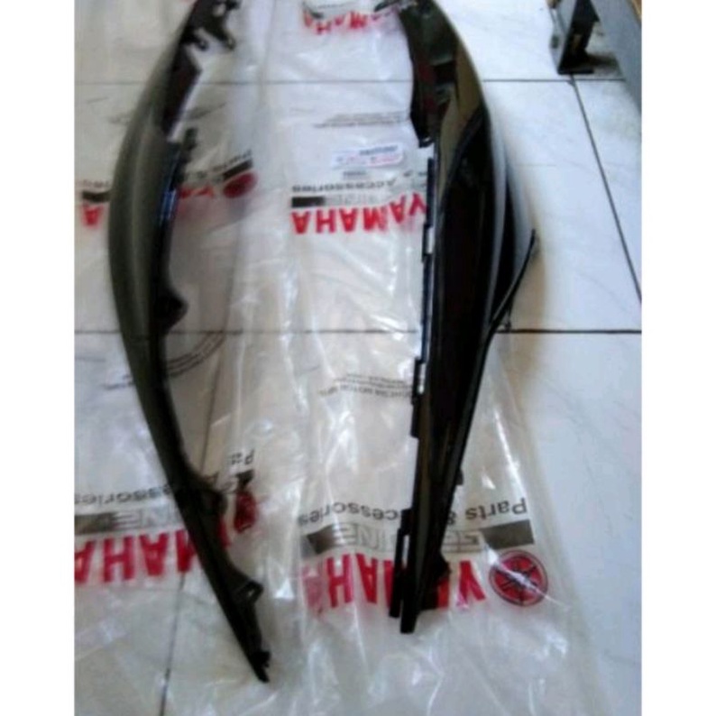 COVER PARUH FINO FI 115 FINO 125 FINO GRANDE ORIGINAL YAMAHA