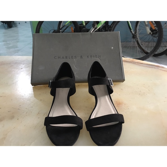 sandal charles n keith