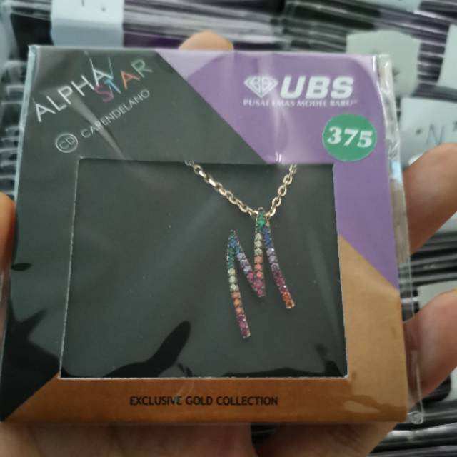 Kalung alpha star kadar 375 huruf M