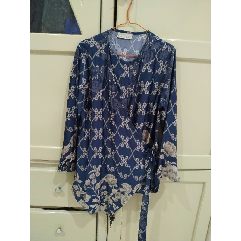 preloved sumbawa blouse wearing klamby