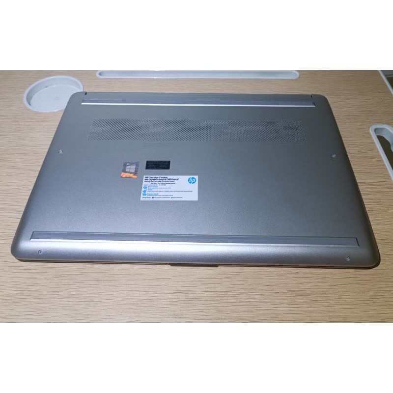 Laptop HP 14S FQ1032AU silver second Garansi Resmi