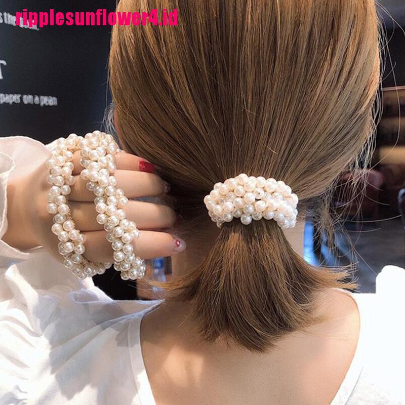 Ikat Rambut Ponytail Aksen Manik-Manik Mutiara