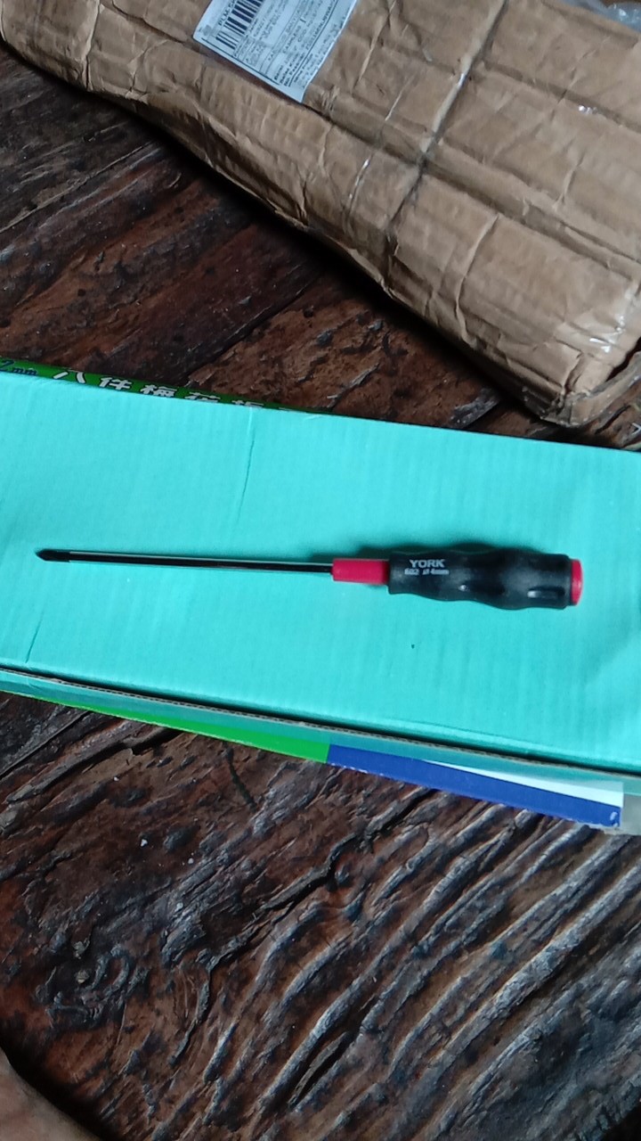 Obeng Radio 5 Inch Plus York