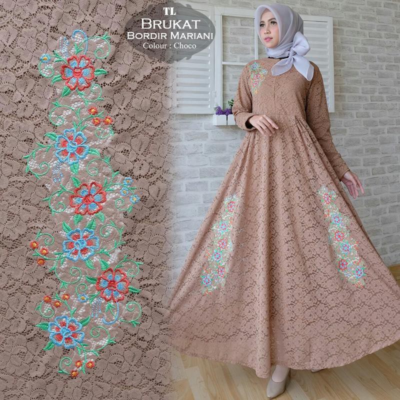 model baju muslim gamis terbaru dan modern Tk Maxi Brukat Mariani Peach