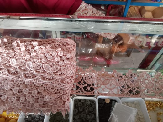 Kemeja Batik Daniswara