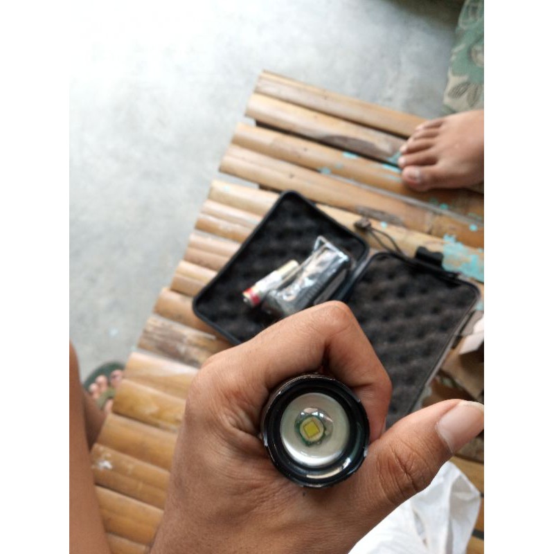 senter LED 3800lumens