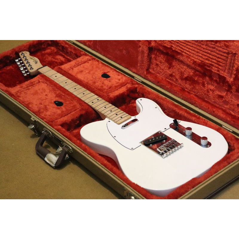 Squier by Fender Telecaster Affinity Artic White Color