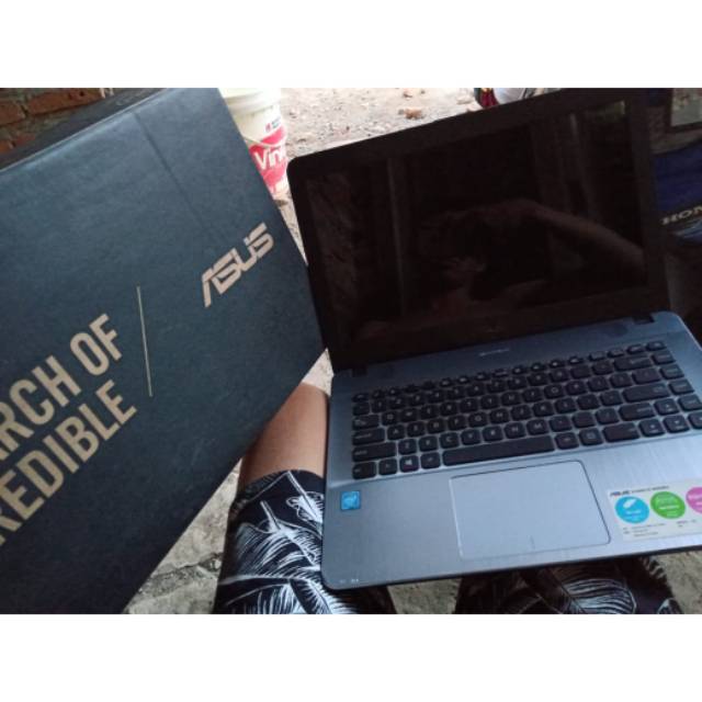 Asus x441s