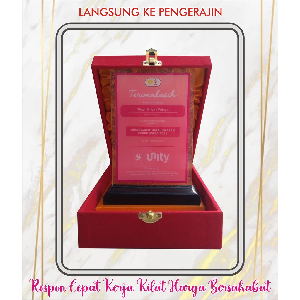 

Vandel Akrilik Murah Bebas Custom