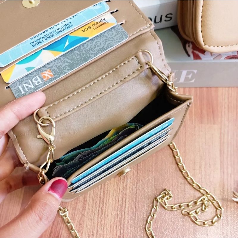 dompet Lala slingbag